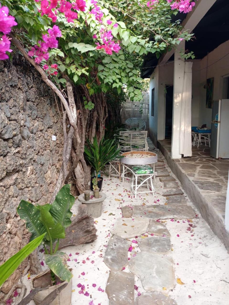 Sunny Garden Rooms Watamu Ngoại thất bức ảnh
