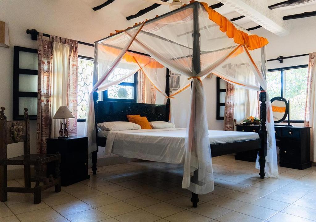 Sunny Garden Rooms Watamu Ngoại thất bức ảnh